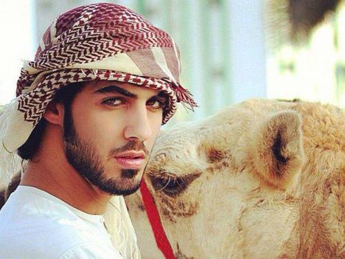 L'attore Omar Borkan al Gala