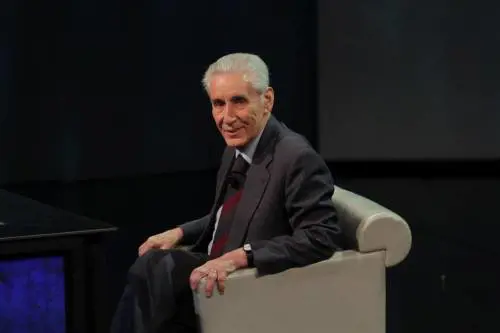 Tutti contro il Pd nel nome di Rodotà