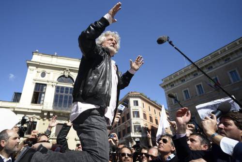 Rivolta M5S contro Grillo: "Vogliamo tutta la diaria"