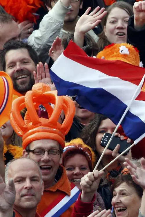 Olanda, Guglielmo è re Ma la nuova stella è la consorte Maxima