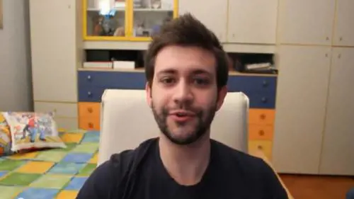 Ti piacerebbe essere famoso? Aguzza l'ingegno (e i canini)