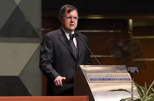 Vegas: "Bail-in pericoloso, va corretto"