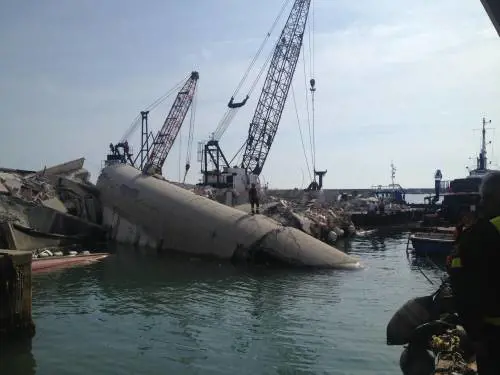 "Non controllo più la nave" La strage dopo lo schianto