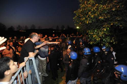 I residenti del quartiere Ungheria contro il campo rom