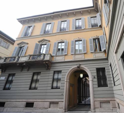 La sede di Mediobanca in piazzetta Cuccia, a Milano