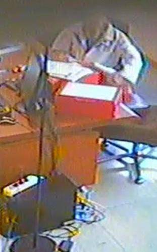 Appalti truccati e mafia: imprenditori e funzionari finiscono in carcere