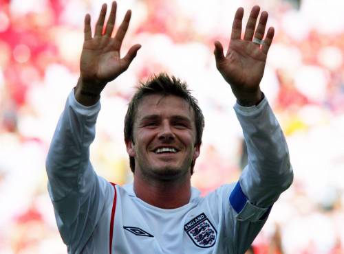 David Beckham dà l'addio al calcio