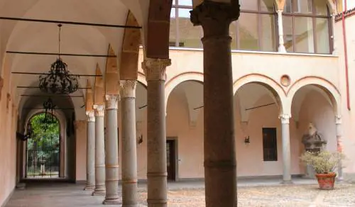 Una domenica alla scoperta dei cortili più belli