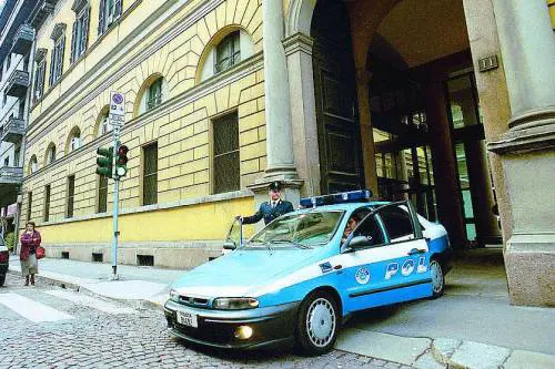 Denunciato il «corvo» della questura