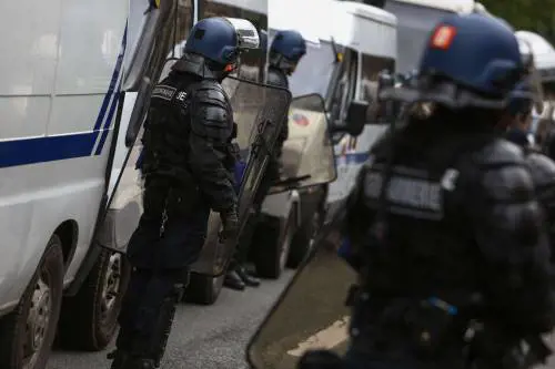 La nostra civiltà suicida Si piega per difendere chi vuole distruggerci