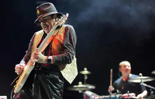 "Una donna è una donna e un uomo è un uomo". Santana accusato di transfobia