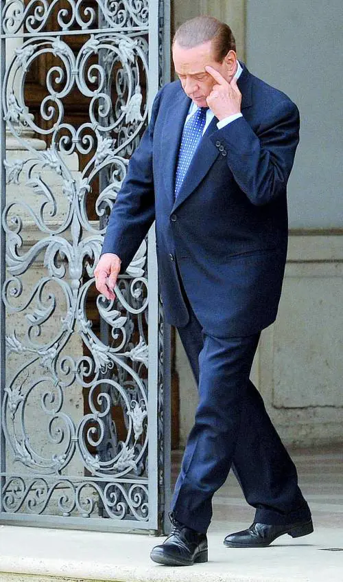 Berlusconi prepara il piano B contro le trappole delle toghe