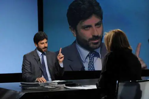 Il contrordine dei "cittadini": grillini ospiti di mamma Rai 