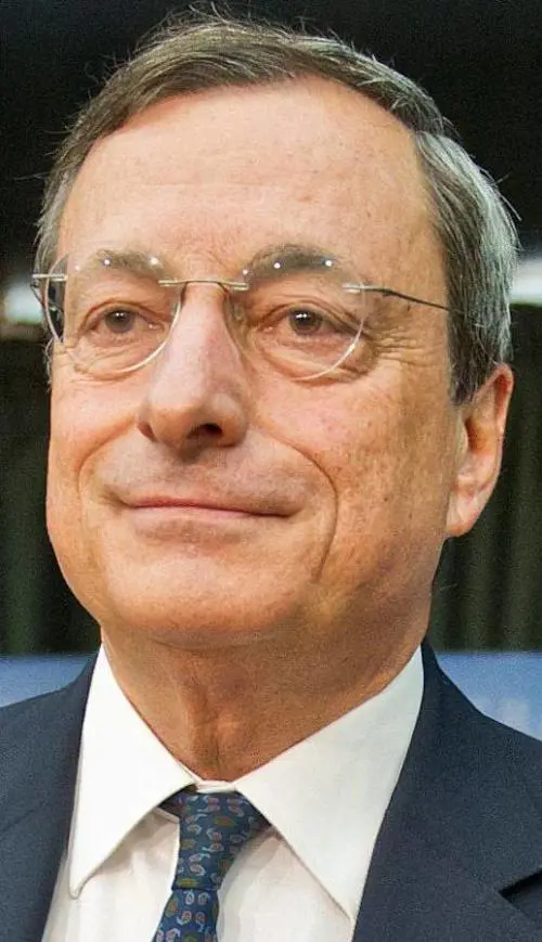Draghi: «Ripresa molto graduale a fine anno»