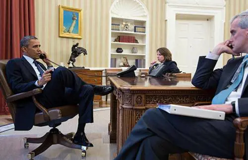 In Usa spiano pure web e carte di credito