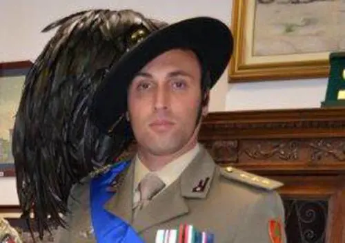 Afghanistan, aula vuota per l'informativa di Mauro: "La Rosa ucciso da 20enne"