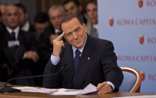Berlusconi sfida Letta: avanti su Imu, Iva e larghe intese