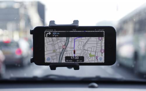 Google compra Waze: anche le Mappe diventano social