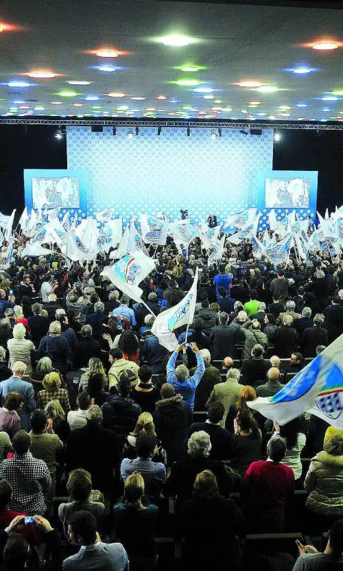 «Riconquistare Milano» Il Pdl lavora già al 2016  e punta sui suoi ragazzi