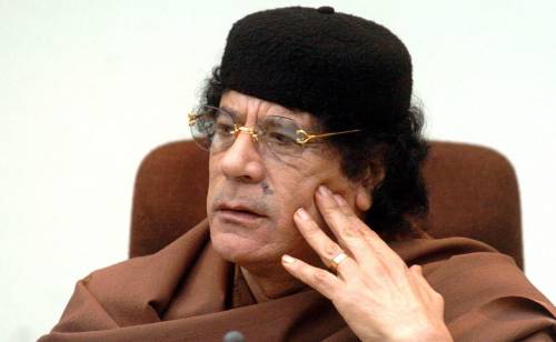 Libia, la vedova di Gheddafi chiede le spoglie del marito e del figlio