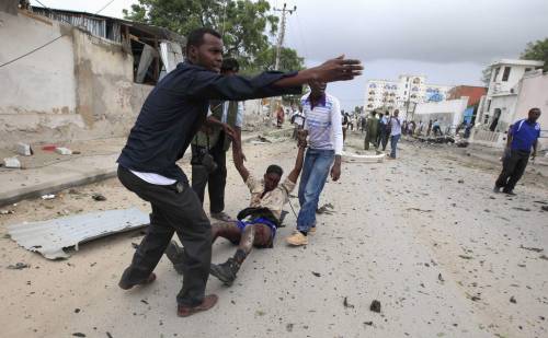 Jihadisti e signori della guerra, in Somalia va in scena la guerra infinita