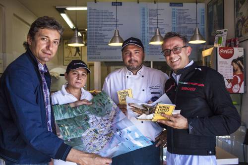 Lo chef Bottura dà le stelle al Rimini Street Food