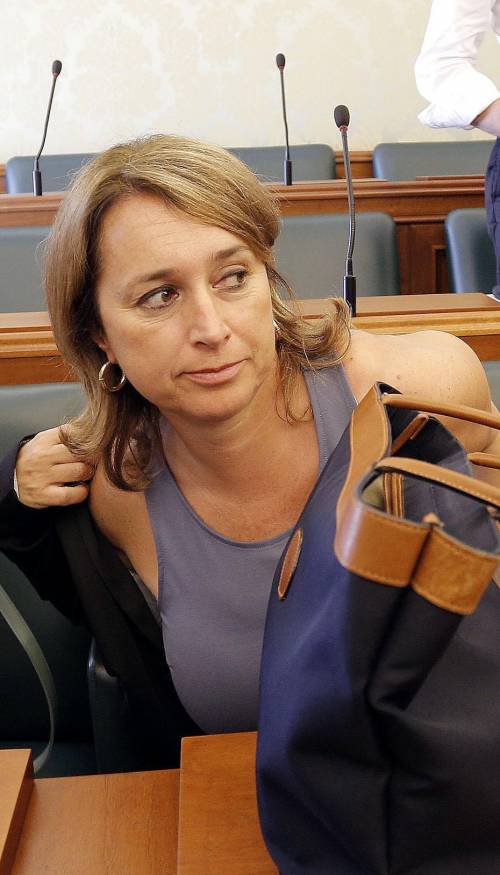Cacciata la senatrice grillina A decidere sono 13mila clic