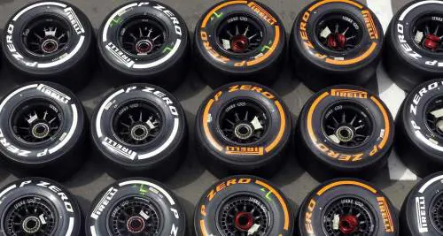 Mercedes attacca: "Colpevole anche la Ferrari"