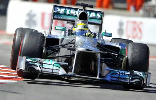 F1, test segreto sulle gomme: il processo finisce in farsa