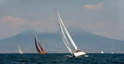 Le Vele d’Epoca a Napoli compiono 10 anni