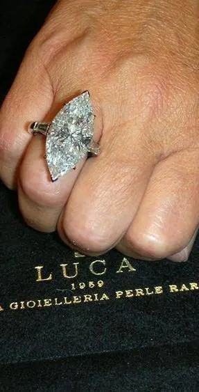 Il gioielliere dei Vip che vendeva diamanti in nero