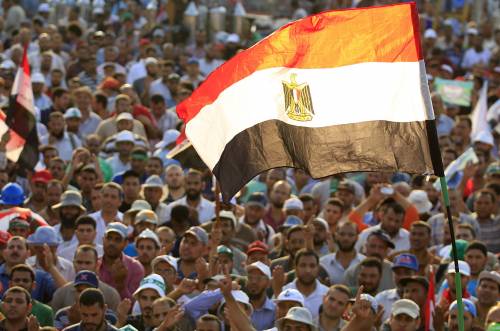 Egitto, la piazza chiede le dimissioni di Morsi: pronta la manifestazione