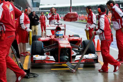 Gp d'Ingilterra, vince Rosberg. Impresa Alonso: arriva terzo