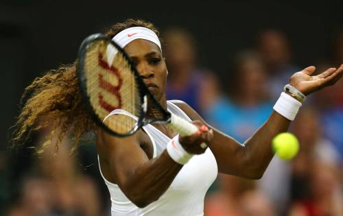 Follie a Wimbledon: dai bagarini vip al fondoschiena di Serena