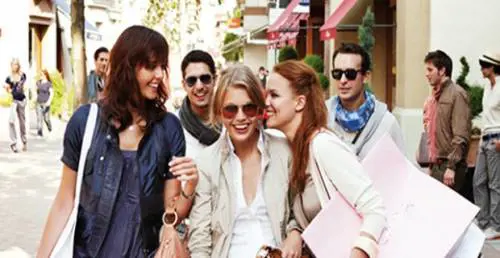 Se la vacanza del risparmio “suona di” village