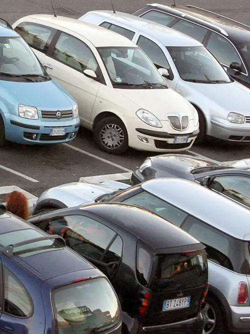 Auto, in sei mesi -10,3% Bene Fiat ma solo in Brasile