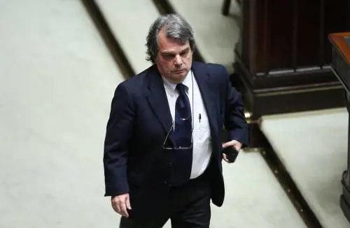 Imu, l'ira del Pdl contro l'Fmi Brunetta: "Magari qualcuno gli ha chiesto un aiutino"
