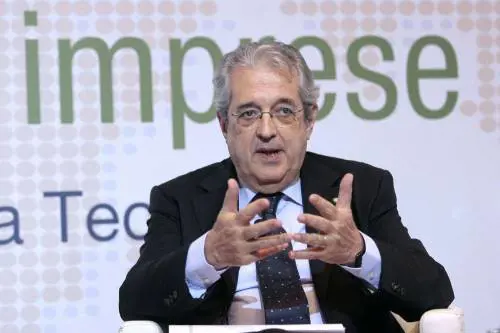 Imu, il Pdl apre alla service tax: "Ma la prima casa non si tocca"