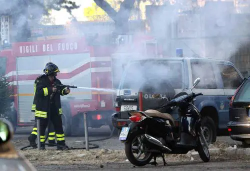 Lecce, 10 arresti per violenze e scontri nel match contro Carpi