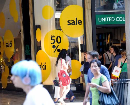 Saldi, parte (piano) la caccia all'affare