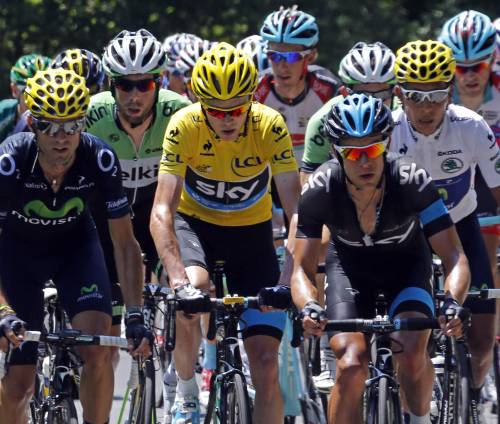Nella corsa delle 5 vette Froome resiste contro tutti