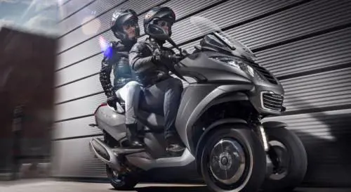 Peugeot Metropolis, tre ruote meglio di quattro?