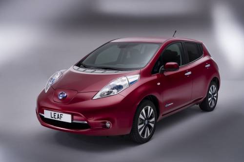 Nuova Nissan Leaf: elettrica a meno di 20.000 euro