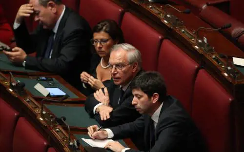 Il segretario del Pg Guglielmo Epifani col capogruppo Roberto Speranza