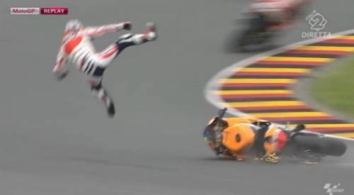 MotoGp Germania: Marquez vola via, Rossi un po' delude