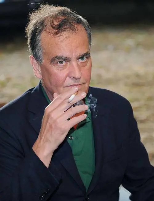 "E ora sono illegittime anche le Regioni" 