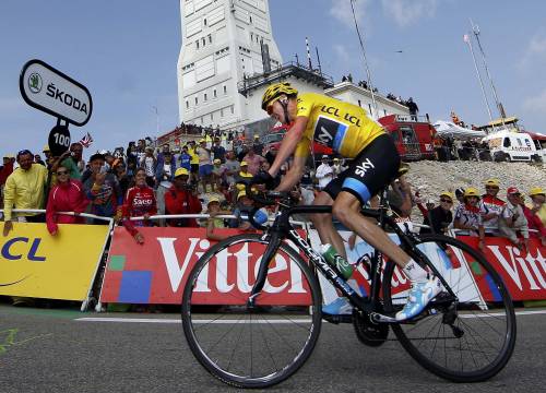 L'urlo di Froome: "Non sono drogato" Ma la bicicletta?