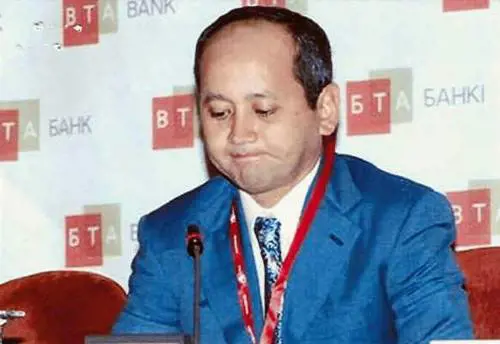 Interpol a caccia del banchiere diventato idolo della sinistra