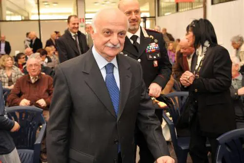 Crolla il teorema: Mori assolto
