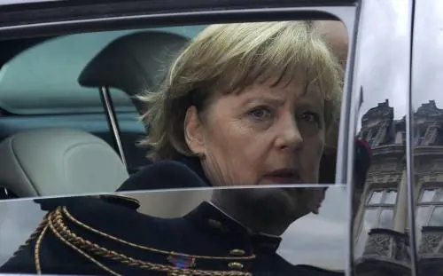 Mercedes «fuori norma» La Francia scatena un caso diplomatico